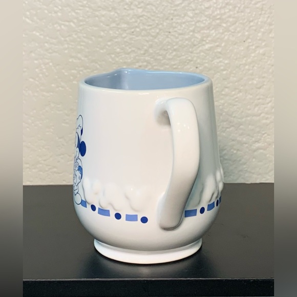 Gourmet Chef Mickey Mouse Blue & White Creamer - Picture 2 of 4